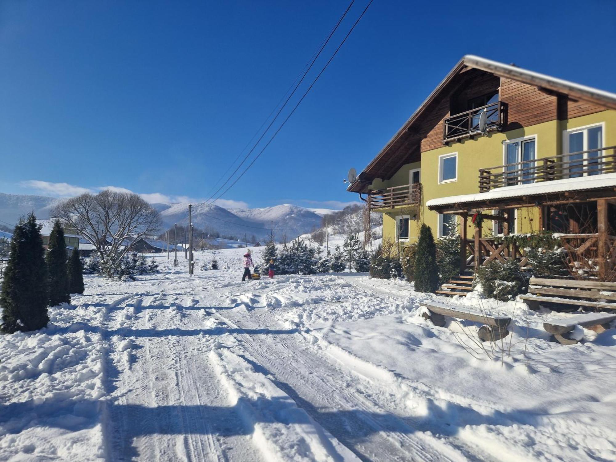 Вілла Річка Bagian luar foto