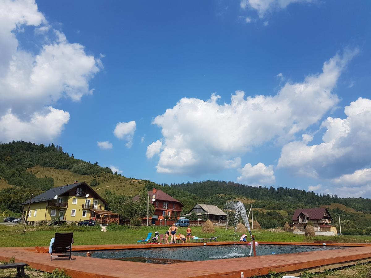 Вілла Річка Bagian luar foto